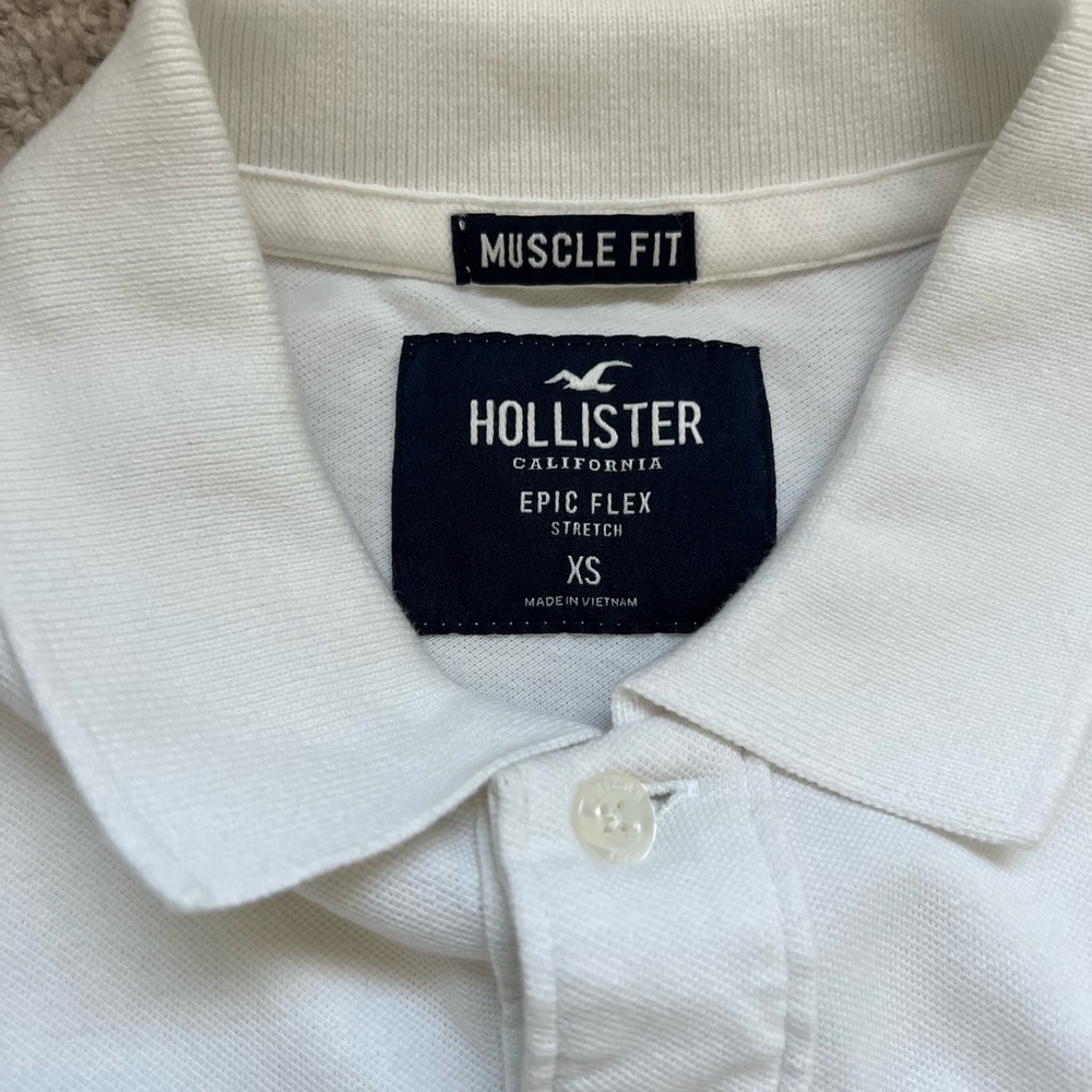 Hollister polo - Picture 3 of 3
